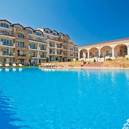 Captain's Island Deluxe 아파트 체르노모레츠