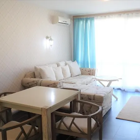 아파트 Captain's Island Deluxe *