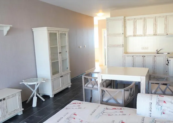 Captain's Island Deluxe